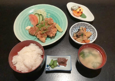 Maiale fritto con salsa agrodolce